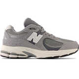 Кроссовки 2002 - картинка