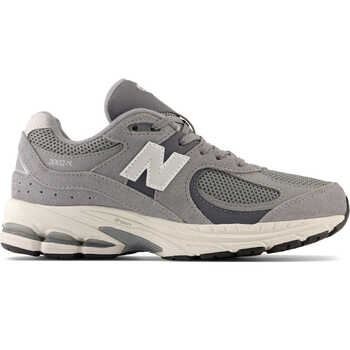 Кроссовки 2002