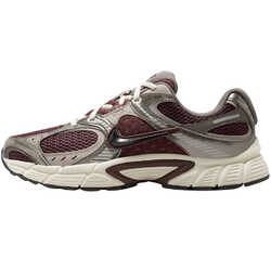 Кроссовки W NIKE V5 RNR - картинка